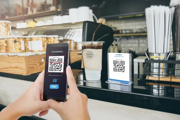 QR codes to leave reviews